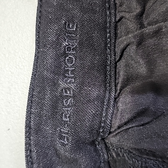 American Eagle next level stretch size 4 black high rise jean shorts - Picture 7 of 8